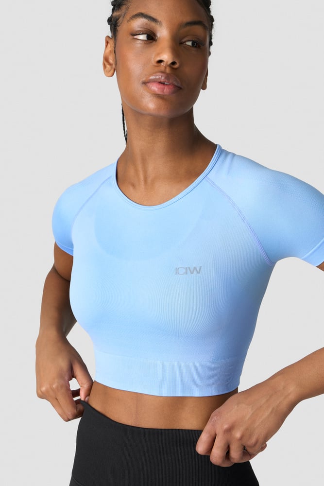 define seamless cropped t-shirt daisy blue