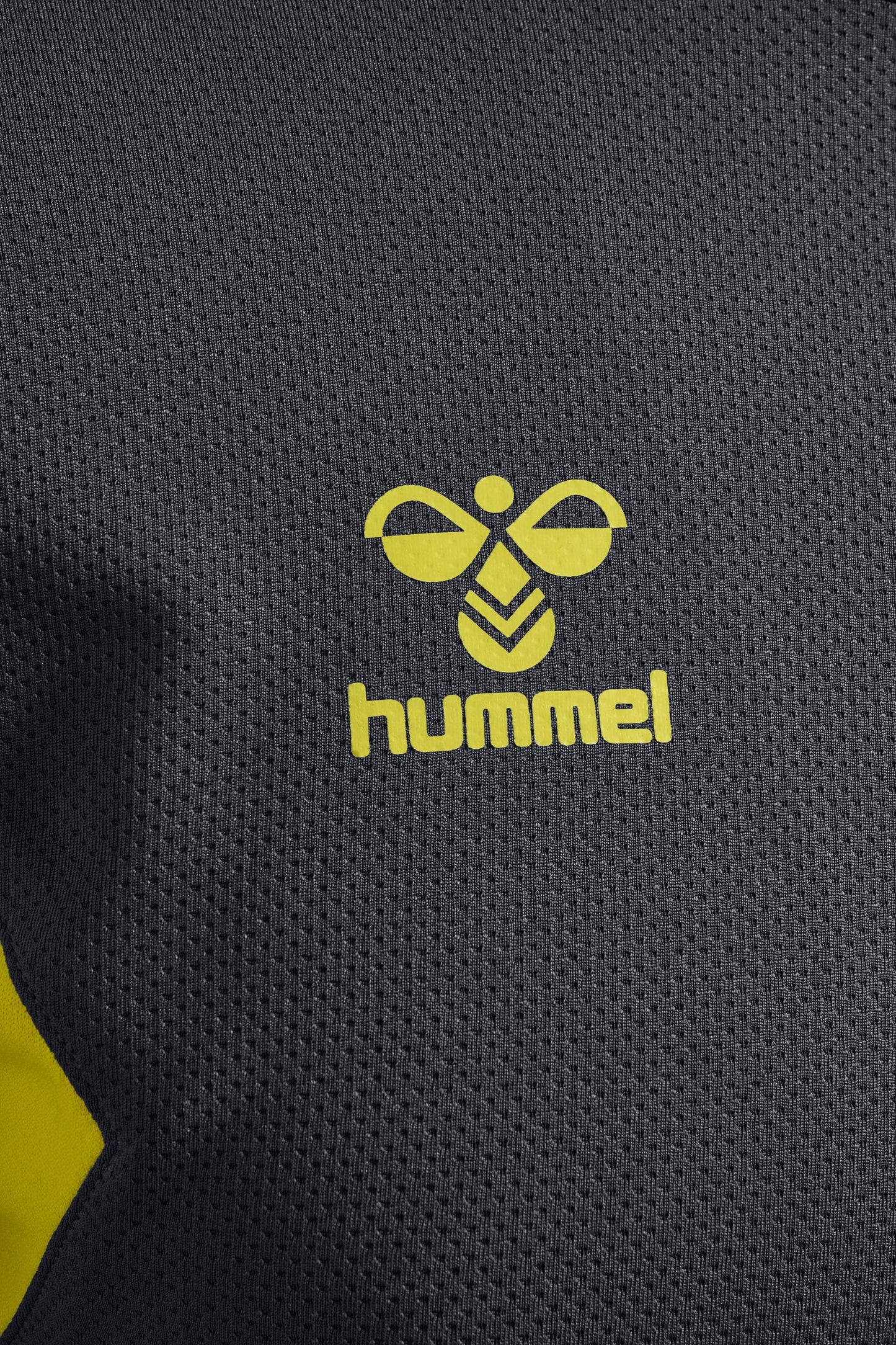 HUMMEL - Hmlauthentic Half Zip Sweat - Asphalt/sulphur Spring