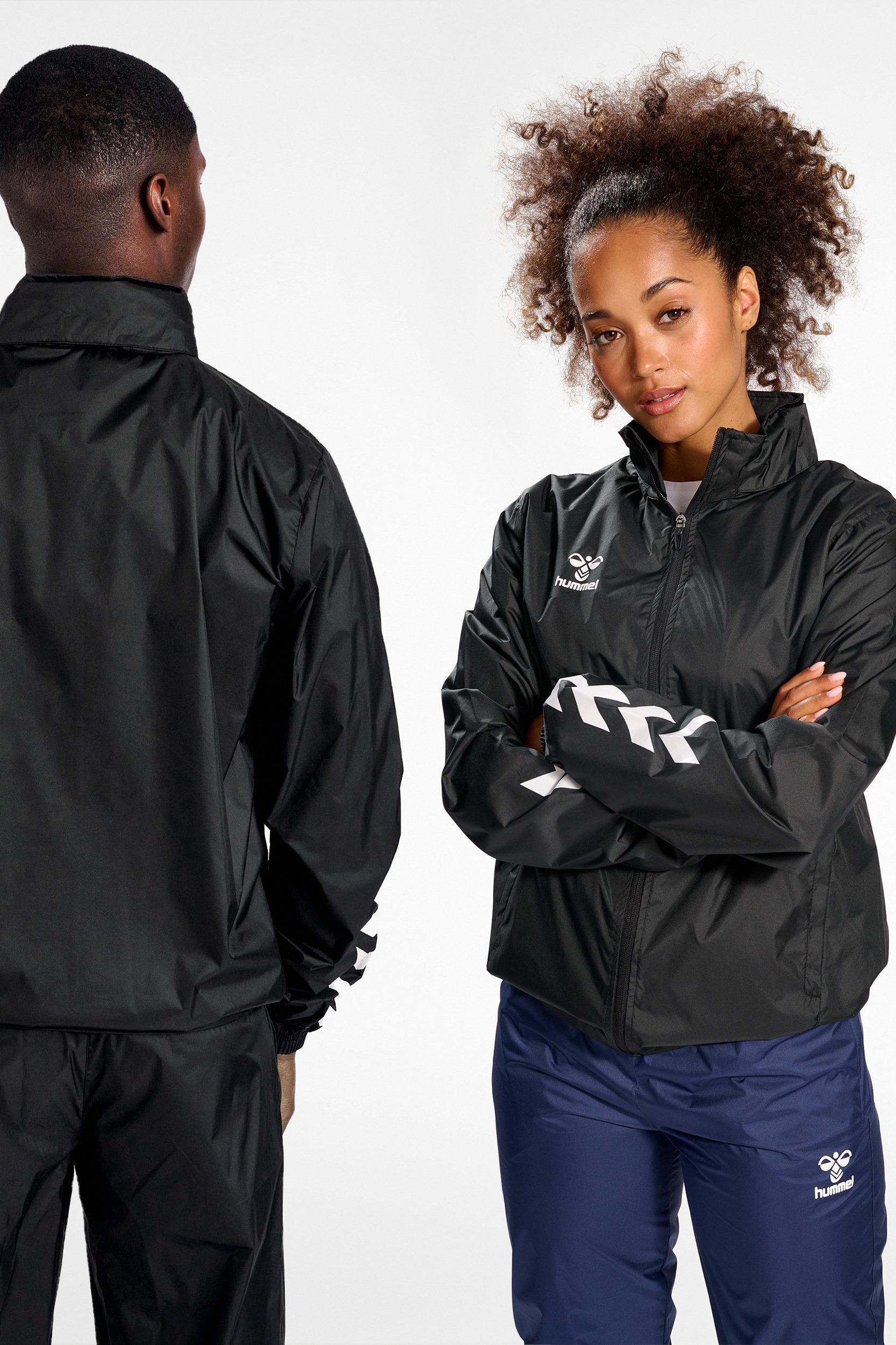 HUMMEL - Hmlcore Xk Spray Jacket - Black