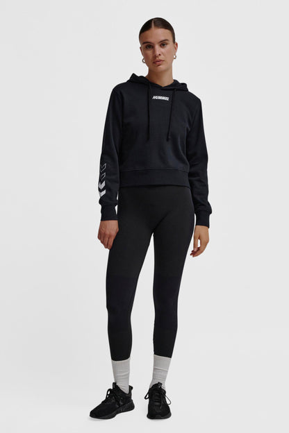 HUMMEL - Hmlelemental Short Hoodie Woman - Black