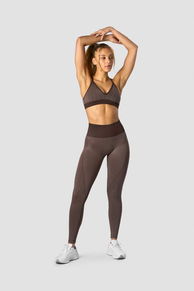 signature seamless sports bra dark brown